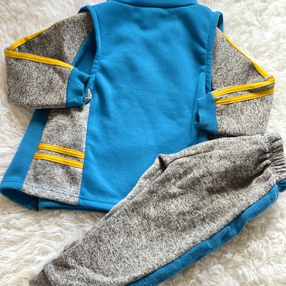 Quad seven 4T outfit set - Picture 4 of 4